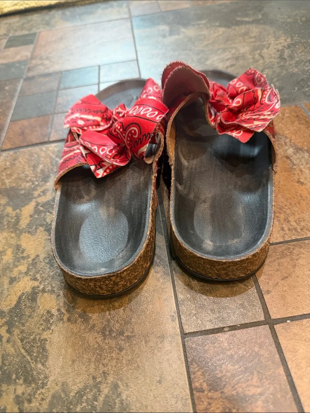 Woman’s Red Bandana Bow Slide Sandals